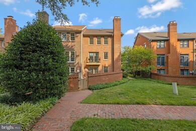 220 Little Falls St, Falls Church, VA 22046 - photo 4