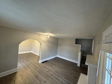 3753 N Berkley Cir, Cincinnati, OH 45236 - photo 4