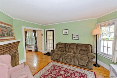 2121 The Plaza, Niskayuna, NY 12309 - photo 6