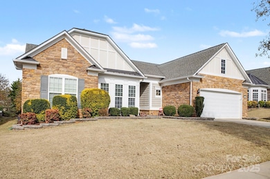 2028 Bronze Leaf Dr, Fort Mill, SC 29707 - photo 3