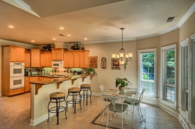 Dining area off kitchen