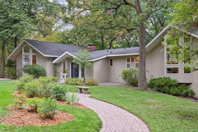 3828 Tonkawood Rd, Minnetonka, MN 55345 - photo 3