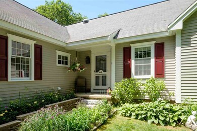 48 Pine Mountain Rd, Cape Neddick, ME 03902 - photo 3