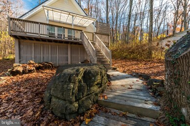 122 Red Maple Ln, Harpers Ferry, WV 25425 - photo 4