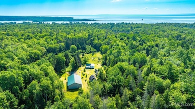 25649 Portage Entry Rd, Chassell, MI 49916 - photo 2