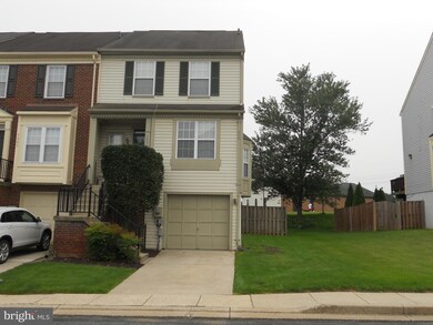 7083 Gresham Ct W, Frederick, MD 21703 - photo 2