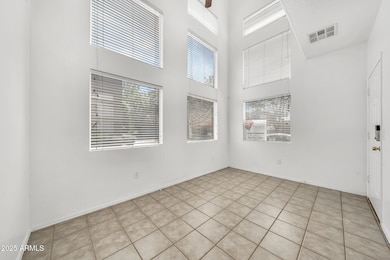 1718 W Colter St-4_(2048)
