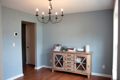 Dining Rm