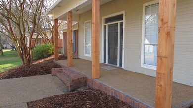 906 Mountain Crest Dr, Byram, MS 39272 - photo 3