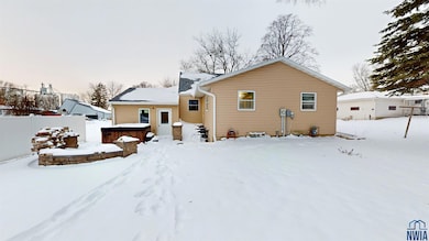 128 Willow St, Aurelia, IA 51005 - photo 3