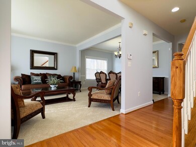 206 Earhart Ct, Owings Mills, MD 21117 - photo 2