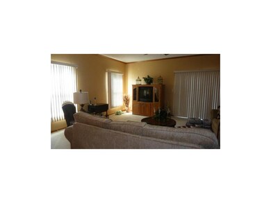 414 NW Wimbleton Ct, Blue Springs, MO 64014 - photo 3