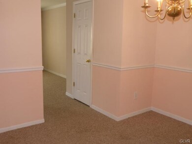 5571 Wedge Ln, Allentown, PA 18106 - photo 6