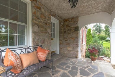 220 N Broad St, Allentown, PA 18104 - photo 3