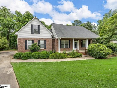 251 Saddlebrook Dr, Moore, SC 29369 - photo 2