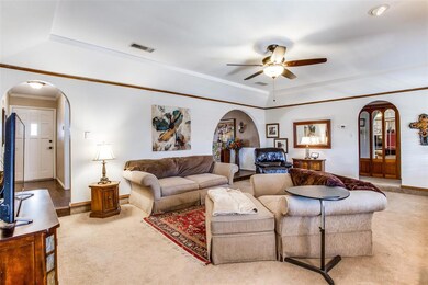 1212 Cumberland Dr, Bedford, TX 76022 - photo 5