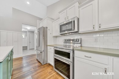37 ~ 17034 JAMES ST.