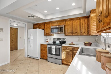 7870 n sendero tres-10