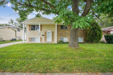 5004 Labelle Dr, Columbus, OH 43232 - photo 2