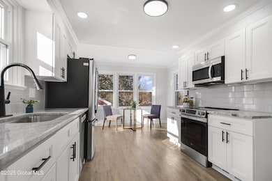 875 Stark Ave, Schenectady, NY 12309 - photo 7