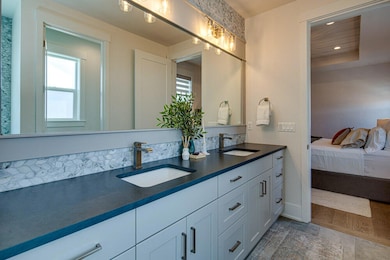 2257 NW Skyline Ranch Rd, Bend, OR 97703 - photo 7