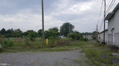 50 E Gilbert Ave, Chambersburg, PA 17201 - photo 3