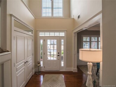 2-Story Foyer