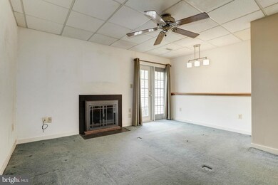 4228 Cloudberry Ct, Burtonsville, MD 20866 - photo 4