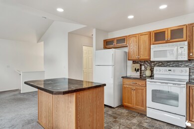 16_Kitchen