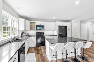 512 Wrightstown Sykesville Rd, Wrightstown, NJ 08562 - photo 3