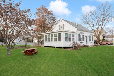 5 Leeder St, West Warwick, RI 02893 - photo 2