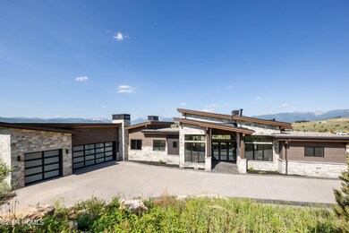 2-2704 E Boulder Top Loop