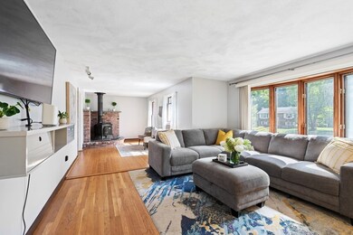 22 Barrows Ct, Norton, MA 02766 - photo 5