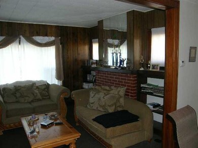 29 Whitfield Ave, Buffalo, NY 14220 - photo 4