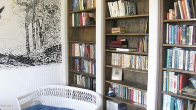 Built-In Bookcases