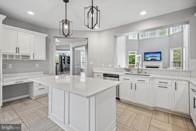 21860 Westdale Ct, Broadlands, VA 20148 - photo 2