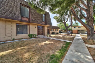 Front_of_Home_2