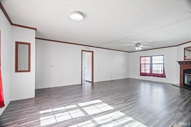 330 E Spruce St, Princeton, IN 47670 - photo 5