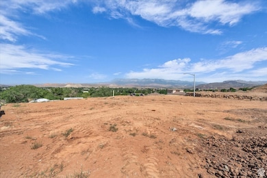 84 E 100 St N, La Verkin, UT 84745 - photo 2