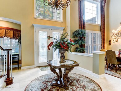 332 N Lombardy Loop-011-78-Foyer-MLS_Siz