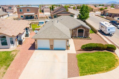 14229 Desert Stone Dr, Horizon City, TX 79928 - photo 3