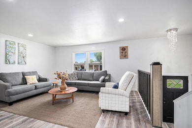 1819 Magnolia Ln, Munster, IN 46321 - photo 5