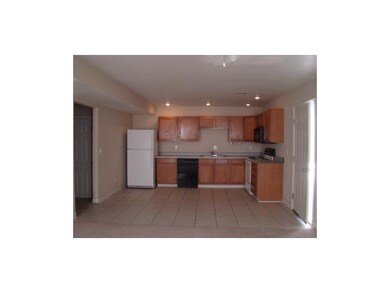 Kitchen in unit 190