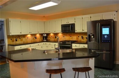 316 Gaston Ct, Statesville, NC 28625 - photo 2