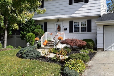 4 Tulip Dr, Old Bridge, NJ 08857 - photo 2