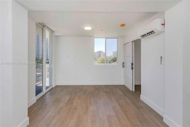 1620 NW 18th St unit 207, Miami, FL 33125 - photo 5