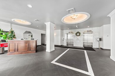 Lincoln Tower unit 1705, West Palm Beach, FL 33401 - photo 3