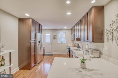 311 S Durham St, Baltimore, MD 21231 - photo 7