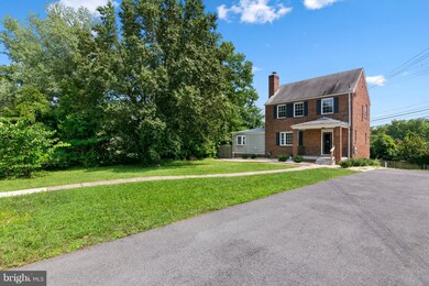 6407 Old Landover Rd, Hyattsville, MD 20785 - photo 2