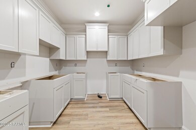 1102 Apollo Rd unit 200, Scott, LA 70583 - photo 7